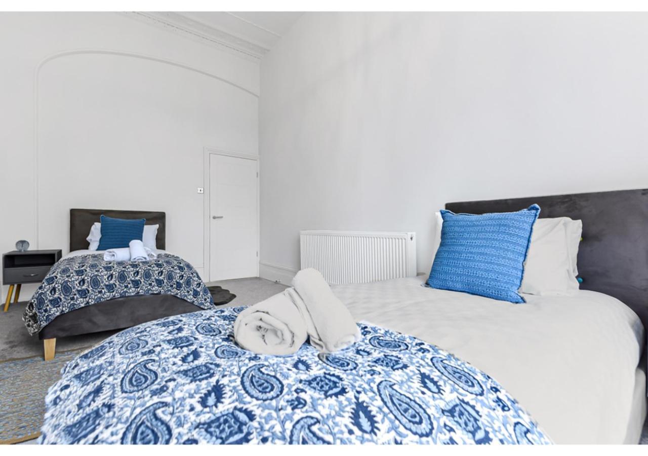 Апартаменты Upscale Urban Haven: Luxury Flat Лондон Экстерьер фото